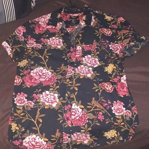 Forever 21 floral print shirt, great condition